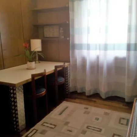 Mirti Plaza Rome